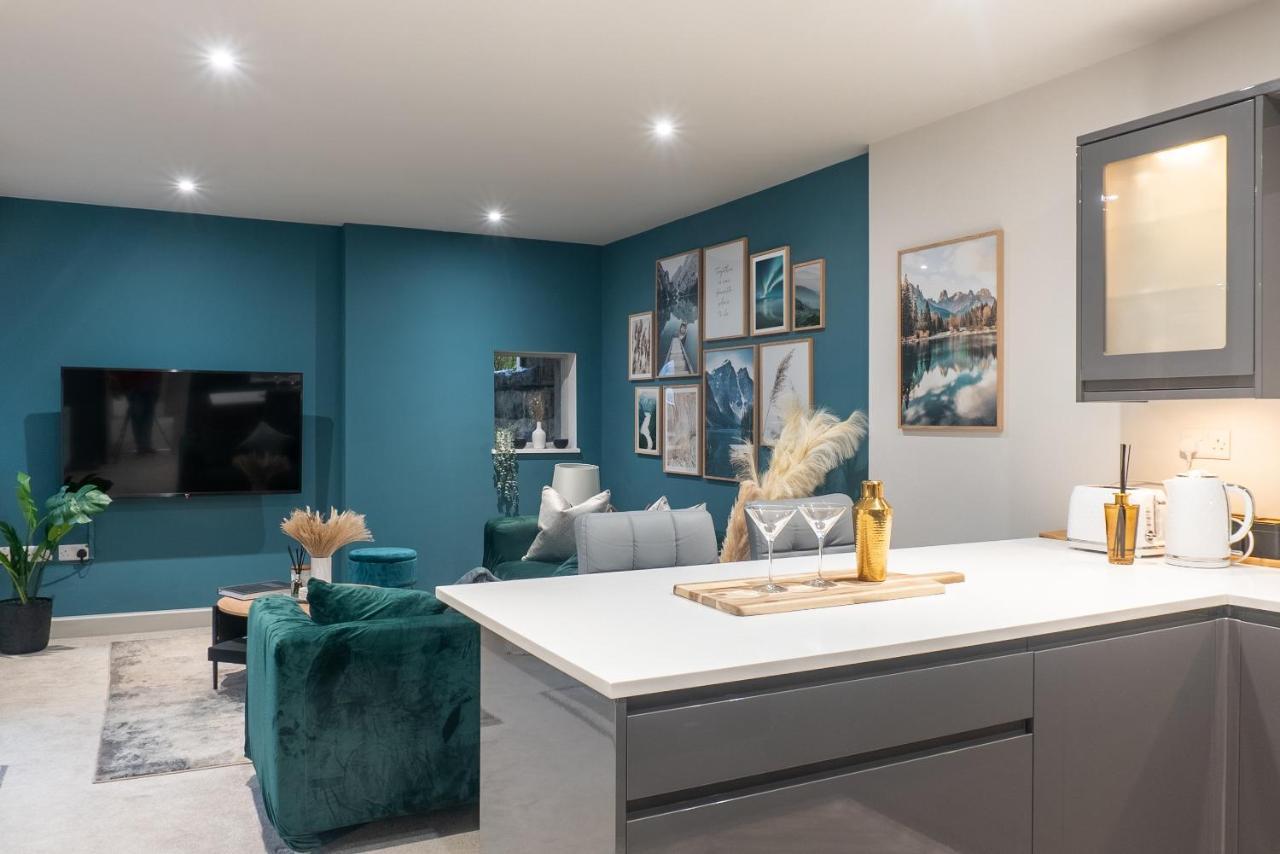 Spring Mount Huge Luxury Full Apartment- Harrogate Centre-Two Extremely Comfy Kingsize Bedrooms-Fully Equipped Modern Kitchen-Cosy Living Room With Huge Tv Exteriér fotografie