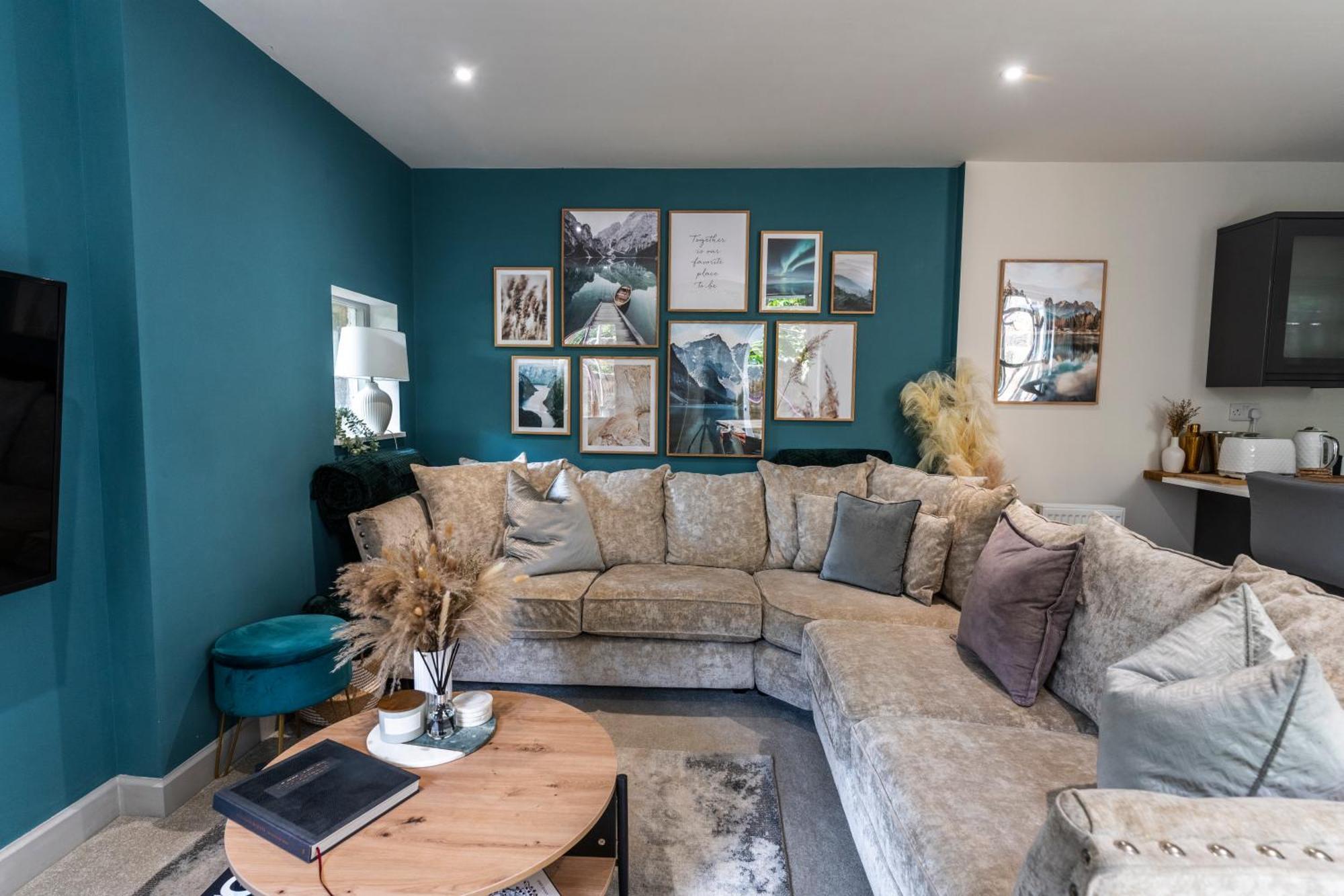 Spring Mount Huge Luxury Full Apartment- Harrogate Centre-Two Extremely Comfy Kingsize Bedrooms-Fully Equipped Modern Kitchen-Cosy Living Room With Huge Tv Exteriér fotografie